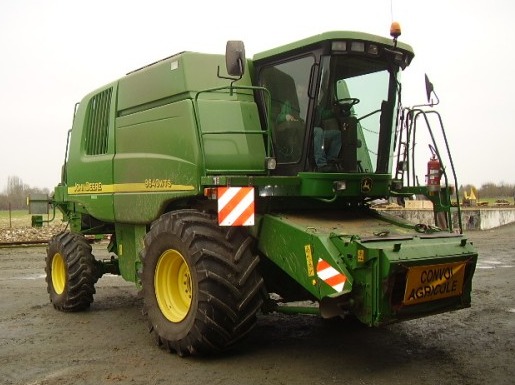 Moissonneuse batteuse : John Deere 9640 WTS Moissonneuse batteuse : John Deere 9640 WTS