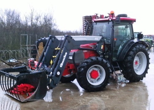 Tracteur agricole : Mc Cormick C95 MAX Tracteur agricole : Mc Cormick C95 MAX