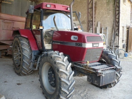 Tracteur agricole : Case IH 5130 Maxxum