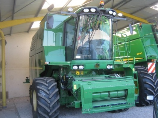 Moissonneuse batteuse : John Deere 1470 Moissonneuse batteuse : John Deere 1470
