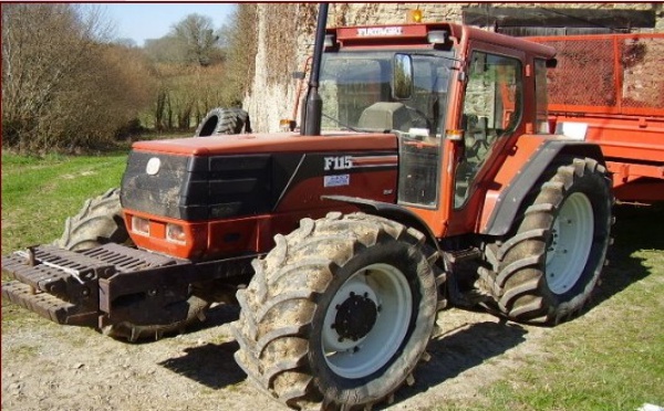Tracteur agricole Fiat F 115