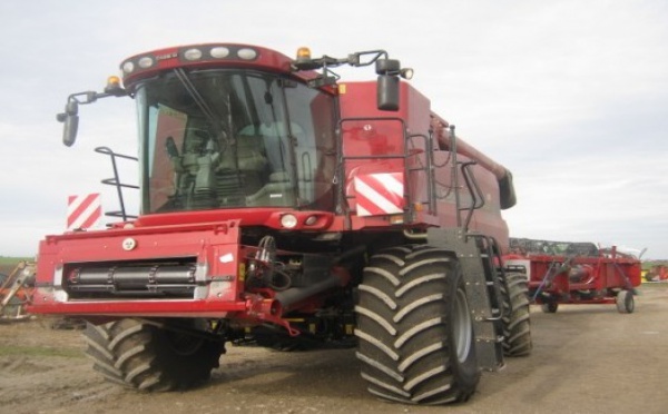 Moissonneuse batteuse : Case IH Case IH 7120 AFS